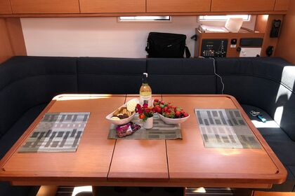 New Brand Bavaria Cruiser 46