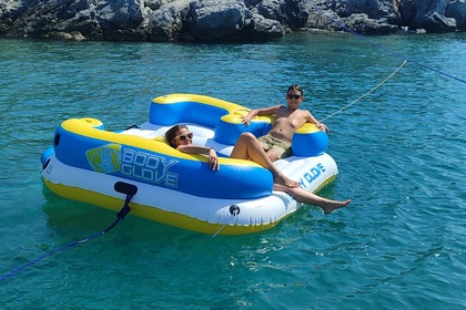 Gurmeyat All inclusive Yacht by Zar