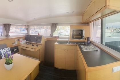 Catamaran Lagoon 400 REFIT 2024