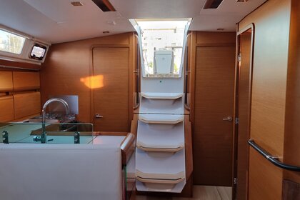 Hyra båt Segelbåt Jeanneau Sun Odyssey 449 Pula