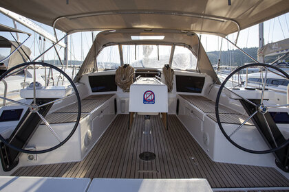 Location Voilier Dufour Yachts Dufour 430 GL Pula