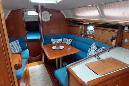 Location Voilier Jeanneau Sun Odyssey 37 Îles Éoliennes