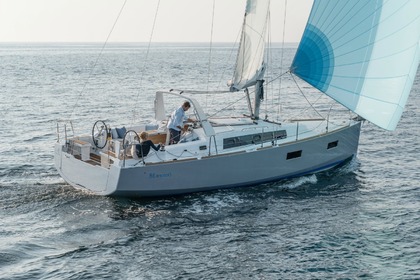 Charter Sailboat BENETEAU OCEANIS 38 Lefkada