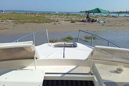 Rent a Bahia 20 Sailing in Venice Lagoon for Unforgettable Experiences