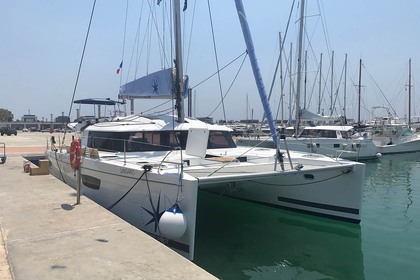 Hyra båt Katamaran Fountaine Pajot Fountaine Pajot Saba 50 - 6 + 2 cab. Aten