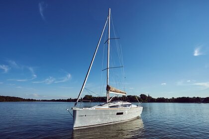 Hyra båt Segelbåt Jeanneau Sun Odyssey 319 Makkum