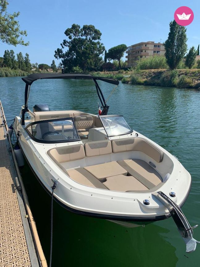 Bateau à moteur Bayliner Vr6 225cv 2