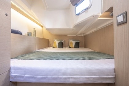 Magnifique Beneteau Oceanis 37.1 neuf