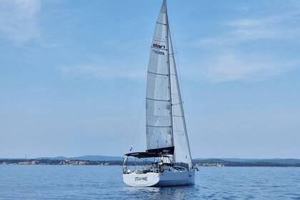 Hyra båt Segelbåt Elan Marine Elan E4 - 2 cab. Punat