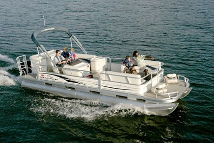 Partyboat river cruiser for 9 people