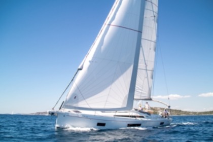 Oceanis 51.1 First Line