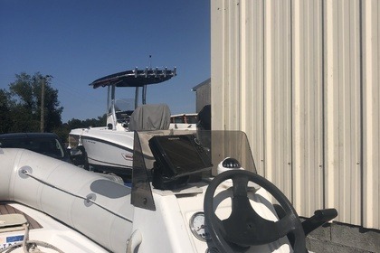Location Bateau à moteur Valiant 520 Carantec