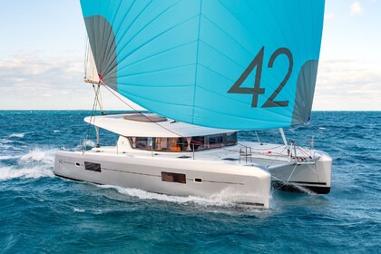Verhuur Catamaran Lagoon Lagoon 42 Alimos