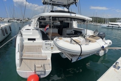 Charter Catamaran  Lagoon 46  Sukošan