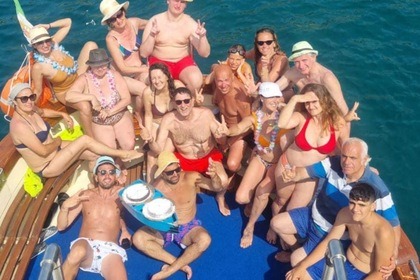 Noleggio Barca a motore Gallipoli Gozzo Forio