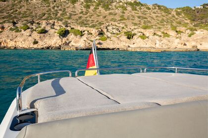 Sunseeker Predator 57