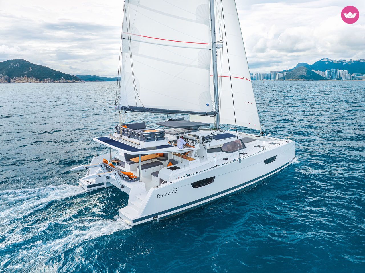Catamaran FOUNTAINE PAJOT TANNA 47 14m 2
