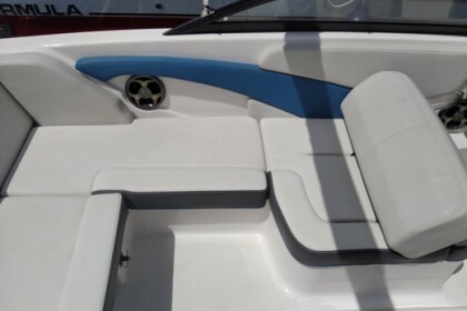 Regal  1900 Esx / 6 pax