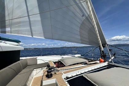 Lagoon 450 S  Fox One