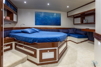 M/Y Sally 1959 Burger boat '60