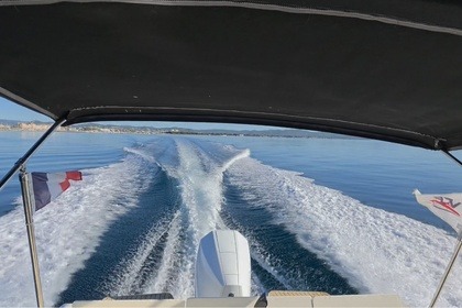 Location Bateau à moteur Quicksilver Activ 755 Open Hyères