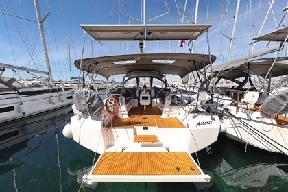 Hyra båt Segelbåt Bavaria Yachtbau Bavaria C42 Style Biograd na Moru