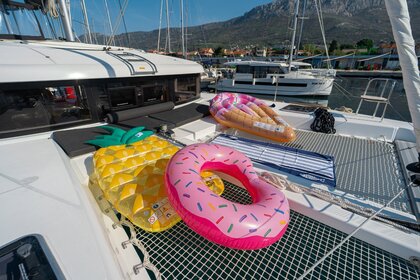 Miete Katamaran Lagoon-Bénéteau Lagoon 40 - 4 + 2 cab Kaštel Gomilica