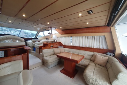 Ferretti 53 flybridge
