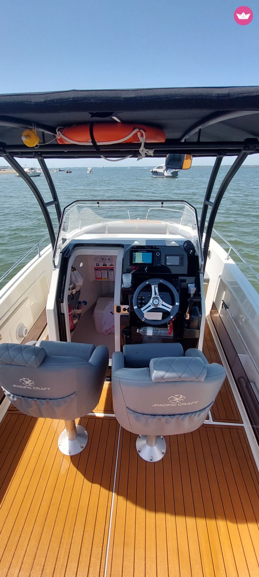 Bateau à moteur Pacific Craft Open 750 225cv 6
