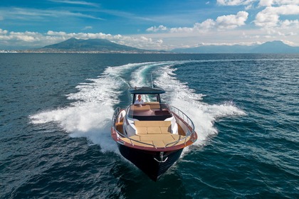 Verhuur Motorboot Mimi Luxury Gozzo Libeccio 11WA Capri