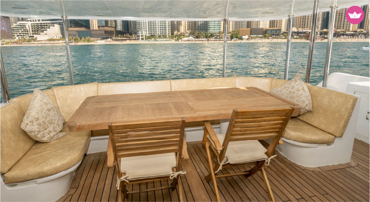 Yacht Hatteras 118Ft 3600cv 7