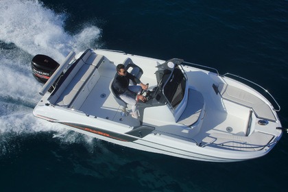 Beneteau Flyer 6.6m SpaceDeck For Rent With Skipper (10 Person Speed Boat)