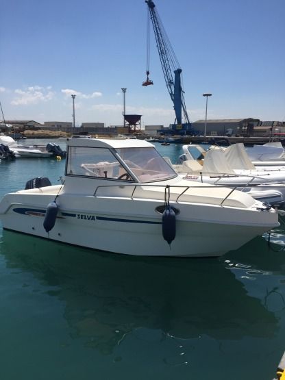 Location Bateau à moteur Selva Cabin Fisch 620 Trapani