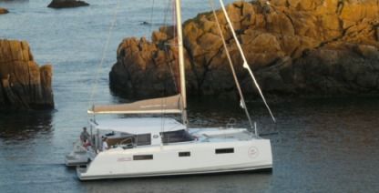 Charter Catamaran Nautitech 40 Athens