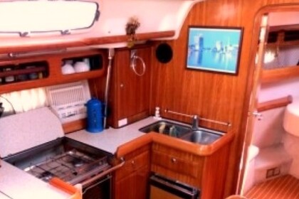 Hire Sailboat Bavaria Bavaria Cruiser 50 Pireas