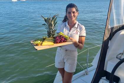 Charter Lagoon Lagoon 440