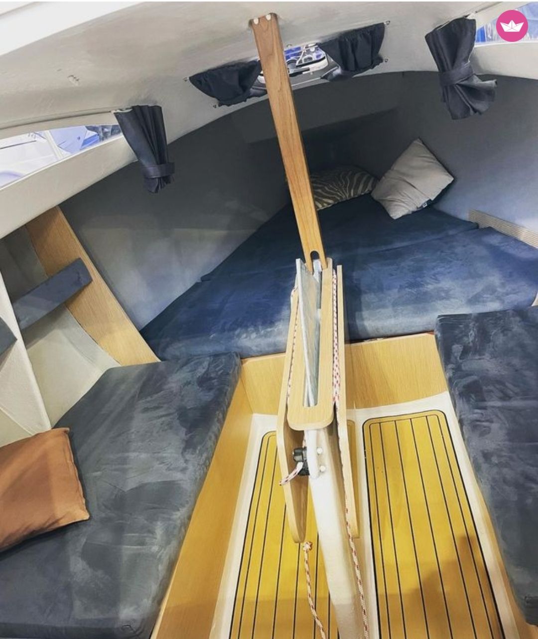 Voilier B2 Marine Blue Djinn 6.09m 8
