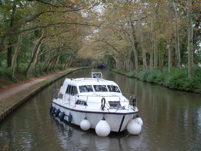 Location Bateau à moteur Péniche Navicanal Eridan Avignonet-Lauragais