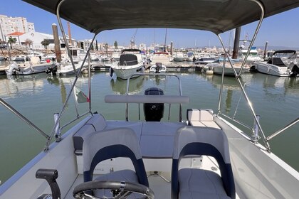 Rental Motorboat Beneteau Flyer 6.6 Portimão