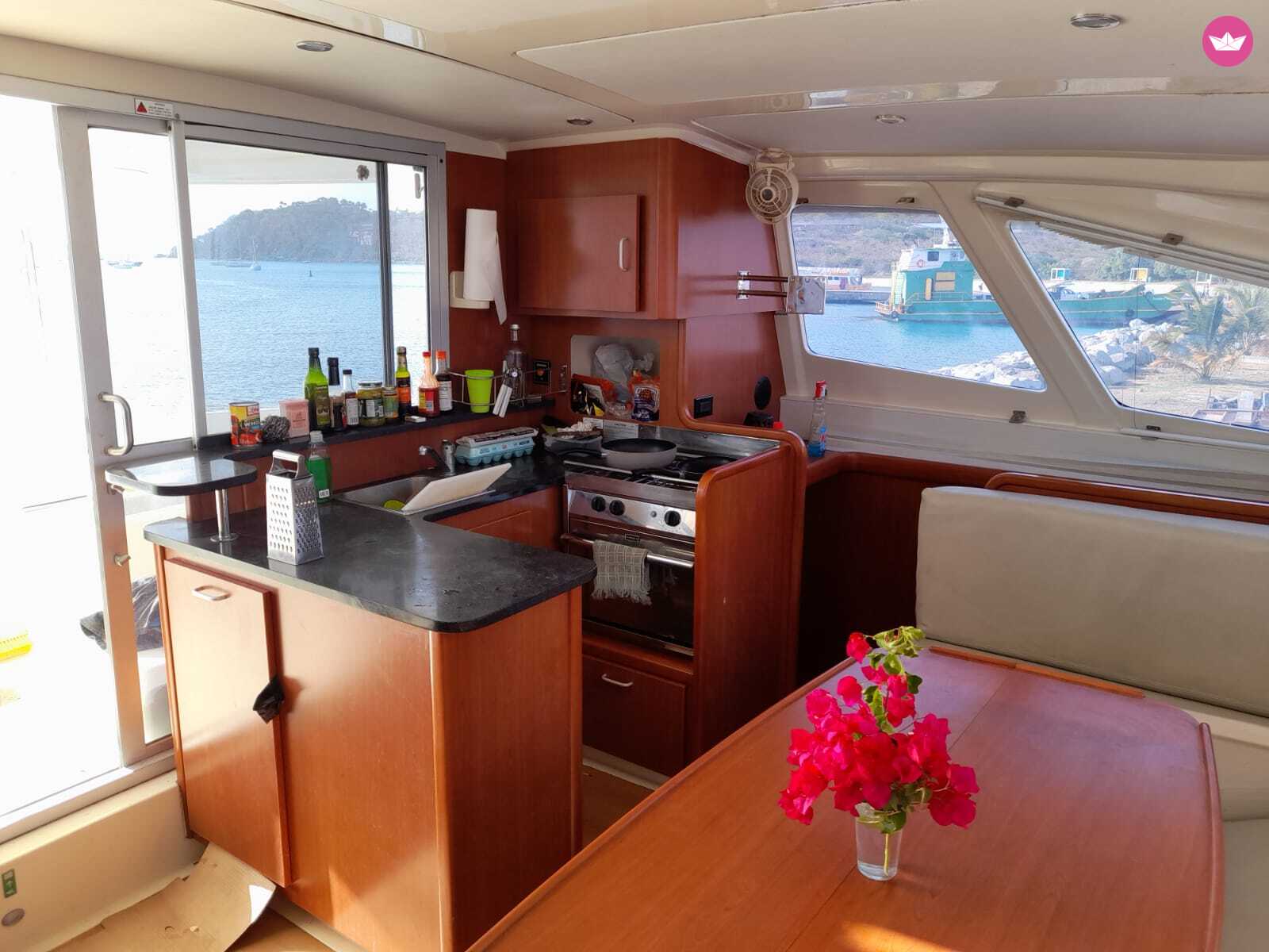 Hire Robertson & Caine Leopard 39