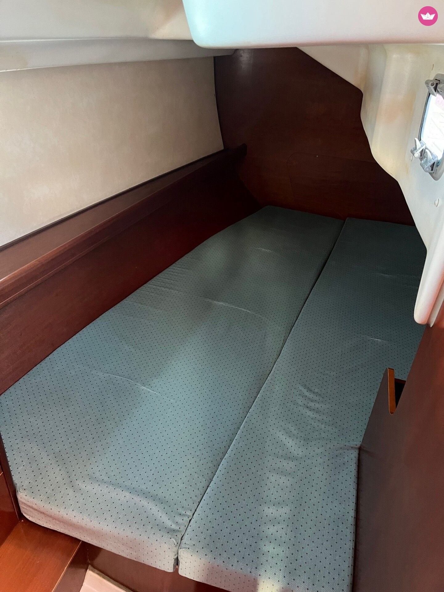 Voilier Beneteau Oceanis Clipper 331 10m 8
