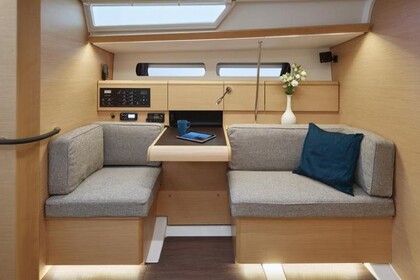 Rental Sailboat JEANNEAU SUN ODYSSEY 449 Kontokali