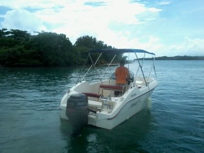 Location Bateau à moteur Abaco 19Open Le Gosier