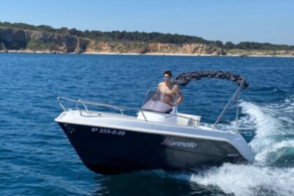 Discover the coast of Girona in a Marinello motorb