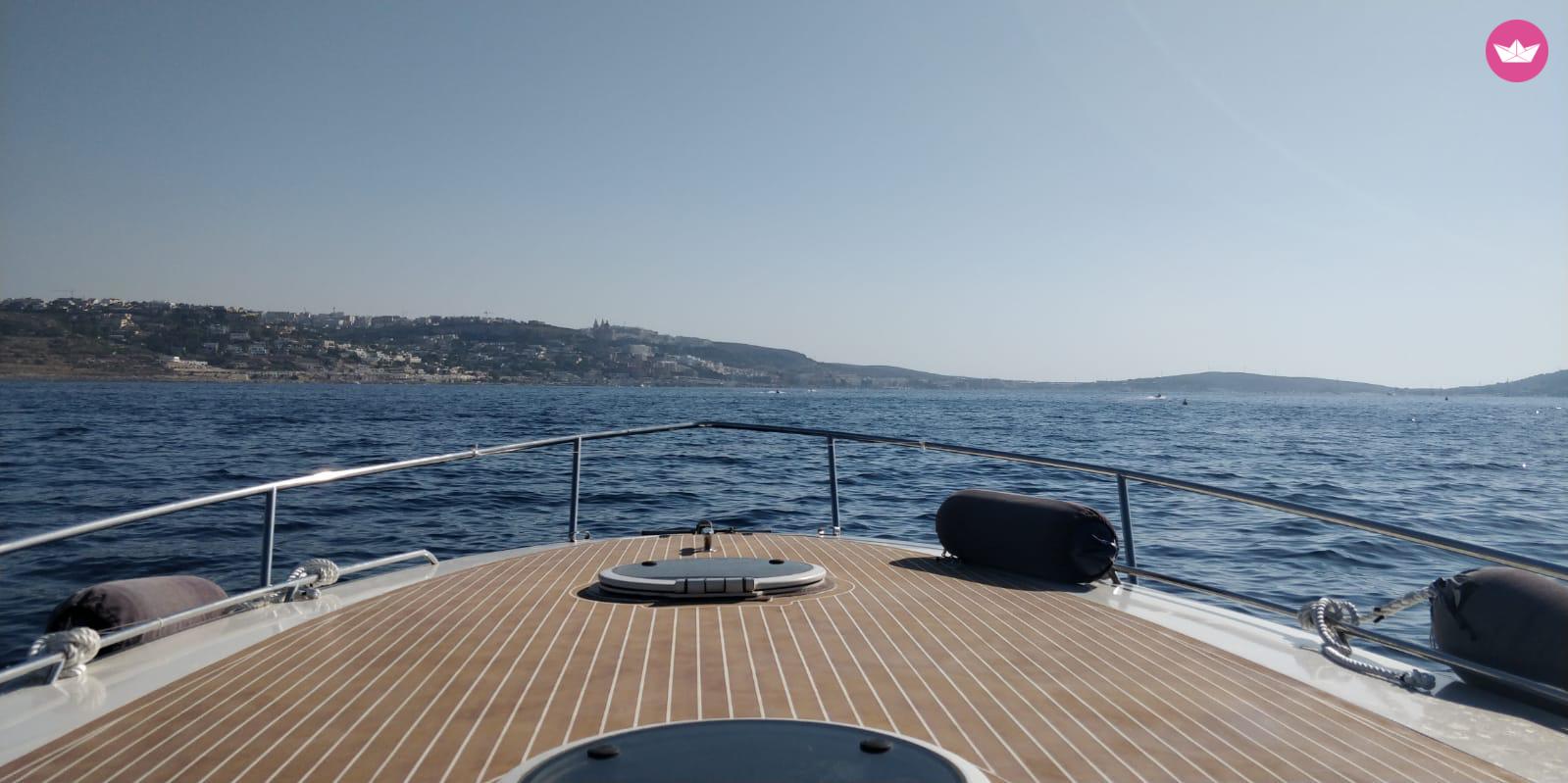 Łódź motorowa Ilver Mirable 39  