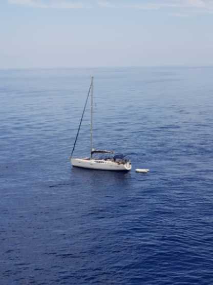 Charter Sailboat Beneteau Oceanis 46 Catania