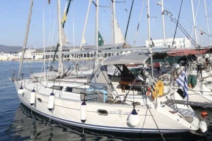 Charter Sailboat JEANNEAU SUN ODYSSEY 33 Volos