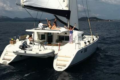 Charter Catamaran LAGOON 440 Santa Maria Navarrese