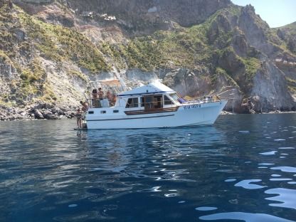 Charter Motorboat C & L Mar. Corp. - Taiwan Trawler Milazzo