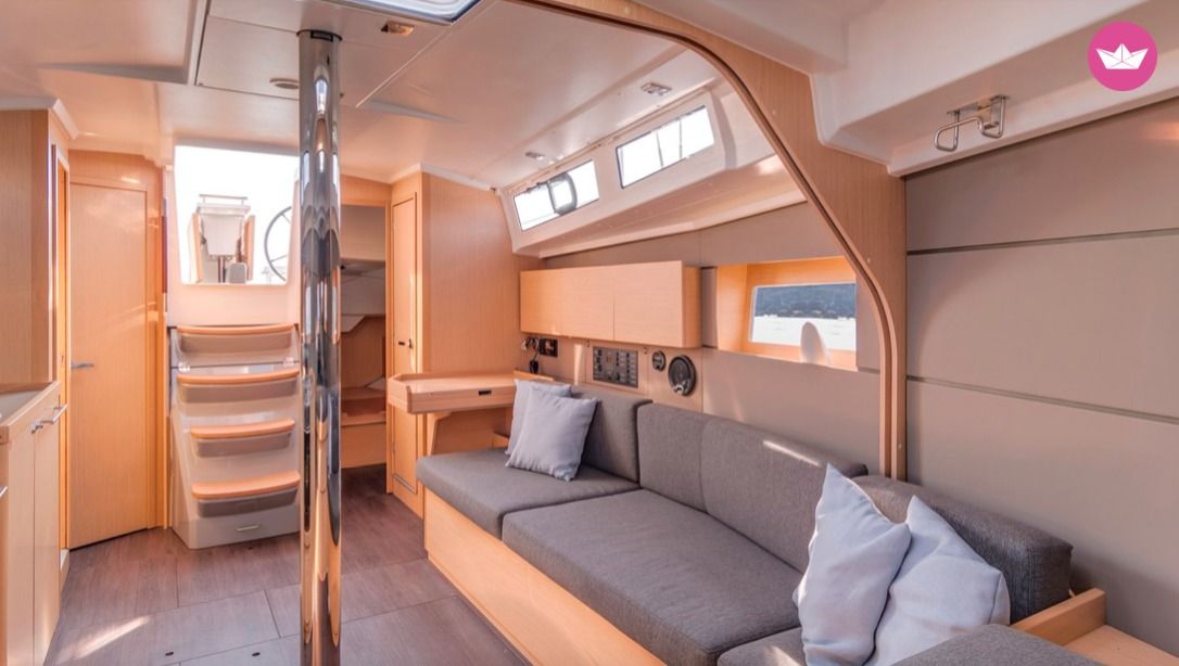Beneteau Oceanis 38 (3 Cabins) in Kotor  